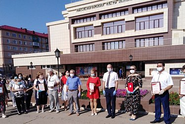 Денежные сертификаты вручены учреждениям культуры  в Бугуруслане